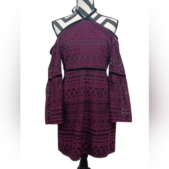 Likely Kakki Sz 4 Off The Shoulder Whimsy Goth Lace Mini Dress - Picture 2 of 14